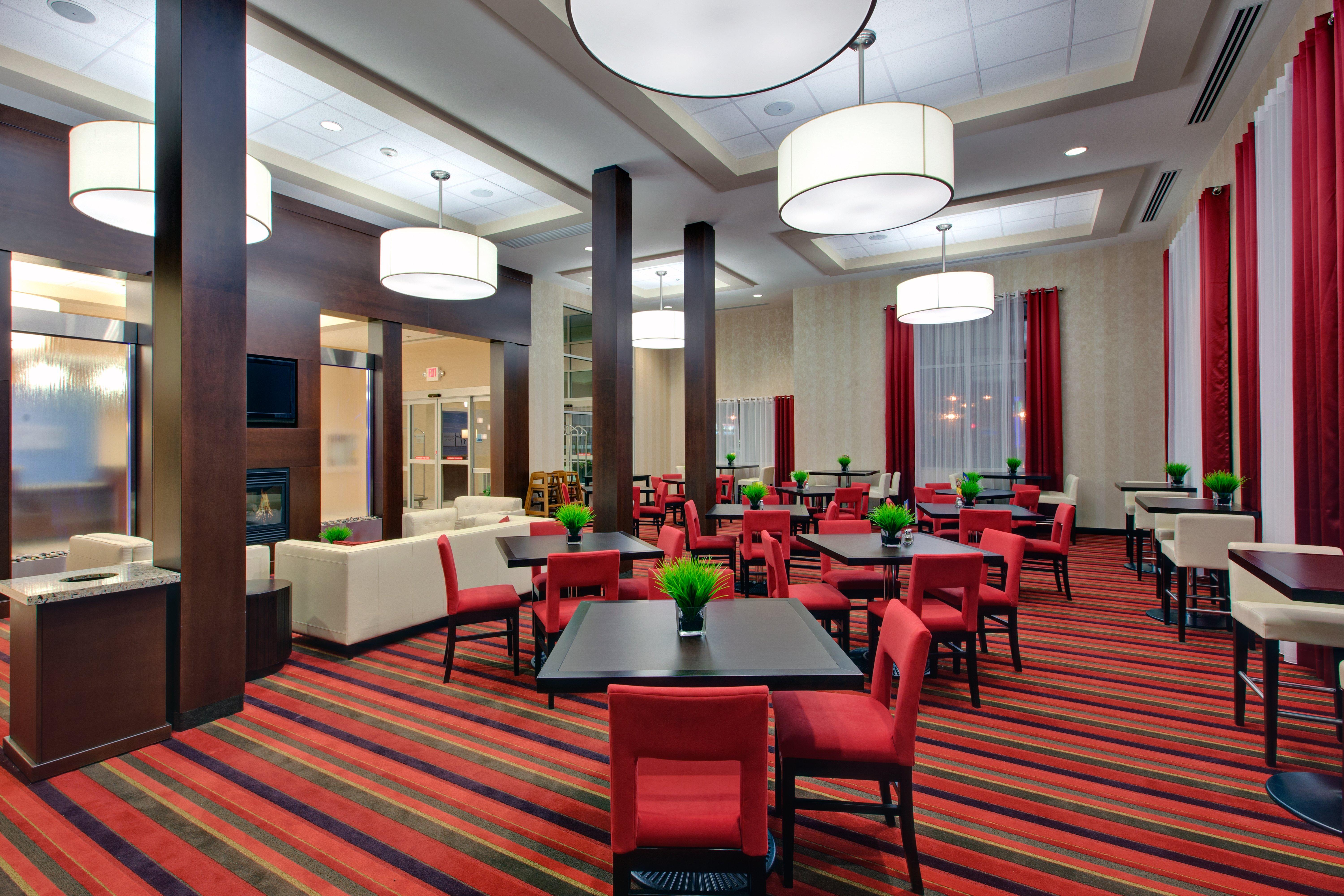Holiday Inn Express Hotel & Suites Chatham South By Ihg Chatham-Kent Exterior foto