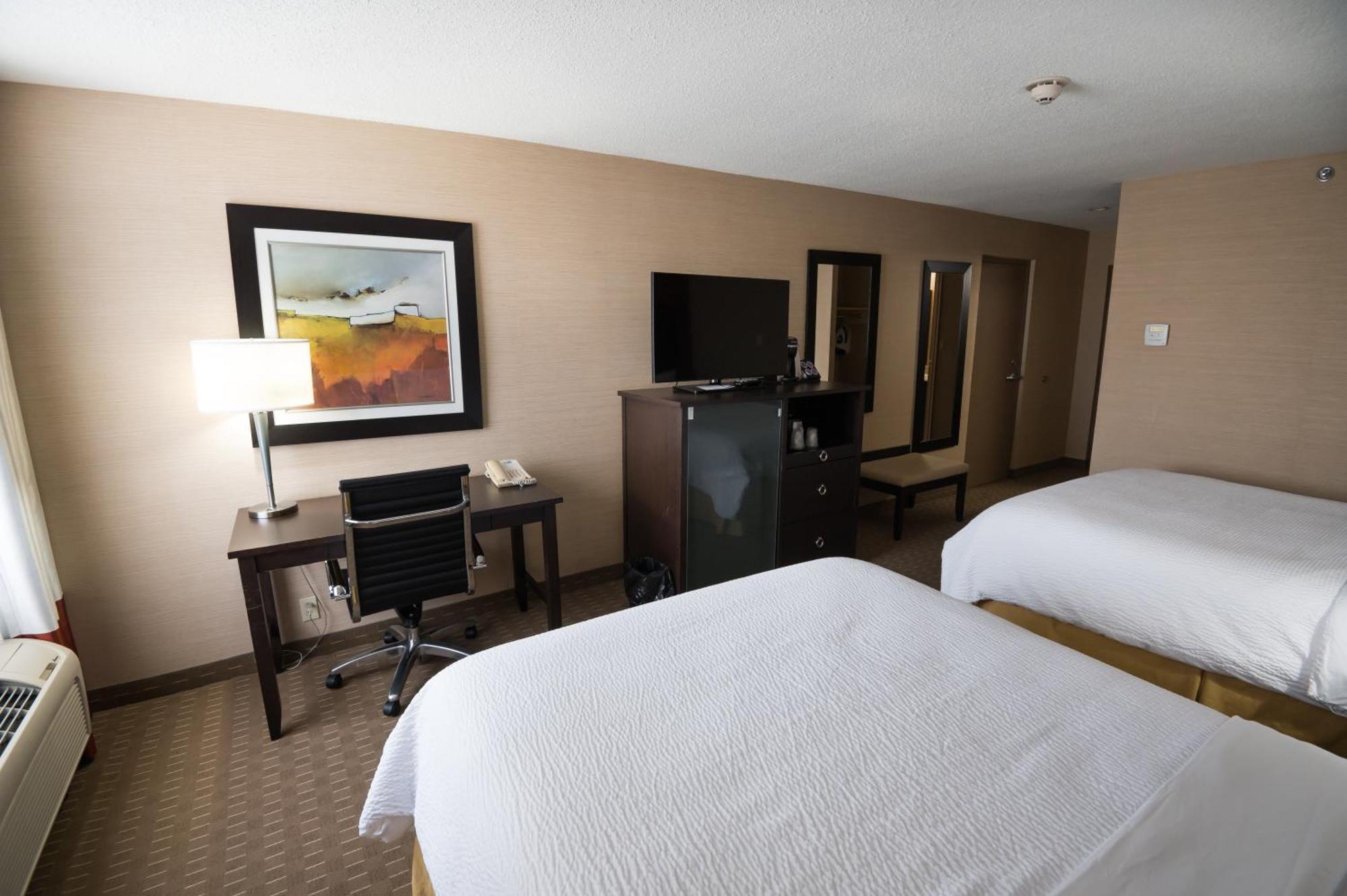 Holiday Inn Express Hotel & Suites Chatham South By Ihg Chatham-Kent Exterior foto