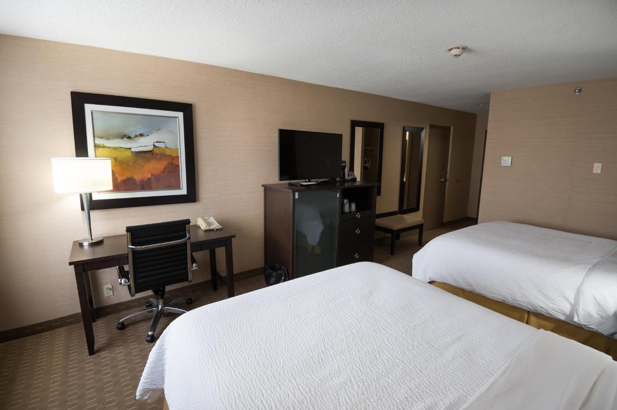 Holiday Inn Express Hotel & Suites Chatham South By Ihg Chatham-Kent Exterior foto
