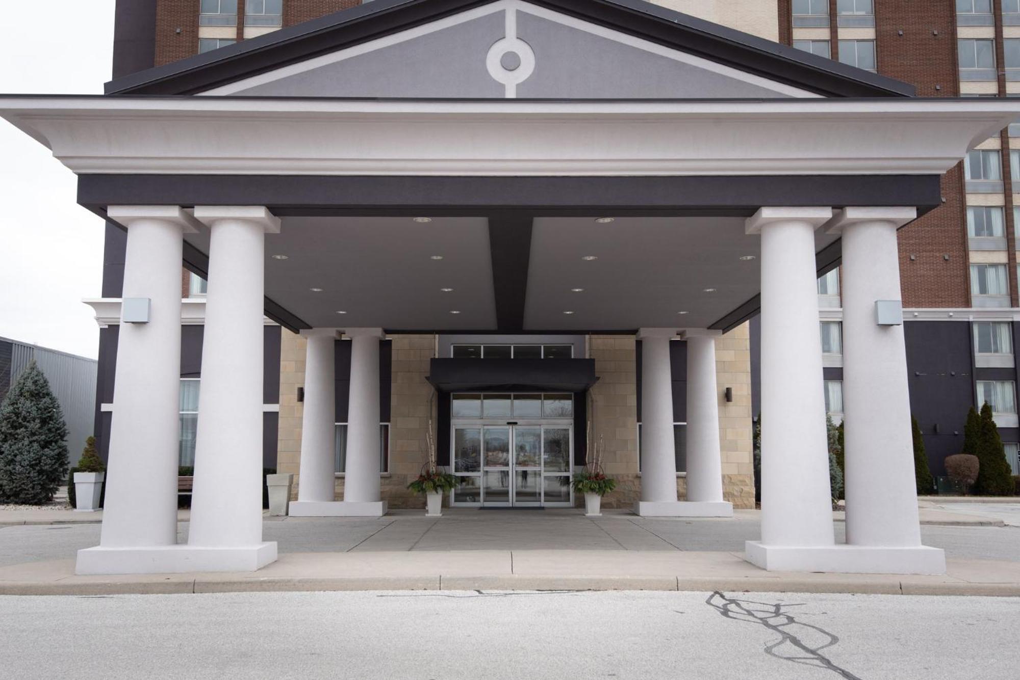 Holiday Inn Express Hotel & Suites Chatham South By Ihg Chatham-Kent Exterior foto