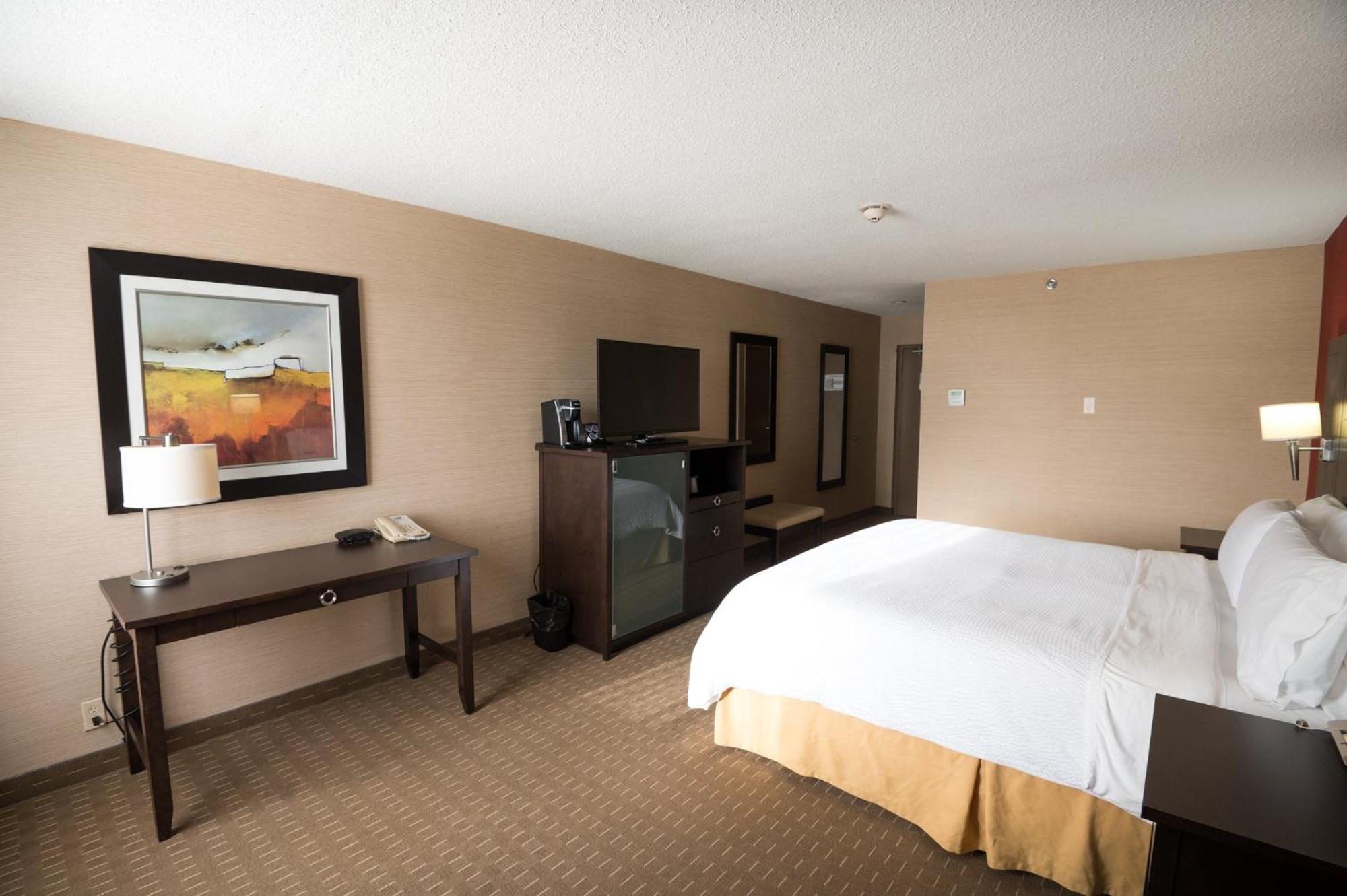 Holiday Inn Express Hotel & Suites Chatham South By Ihg Chatham-Kent Exterior foto
